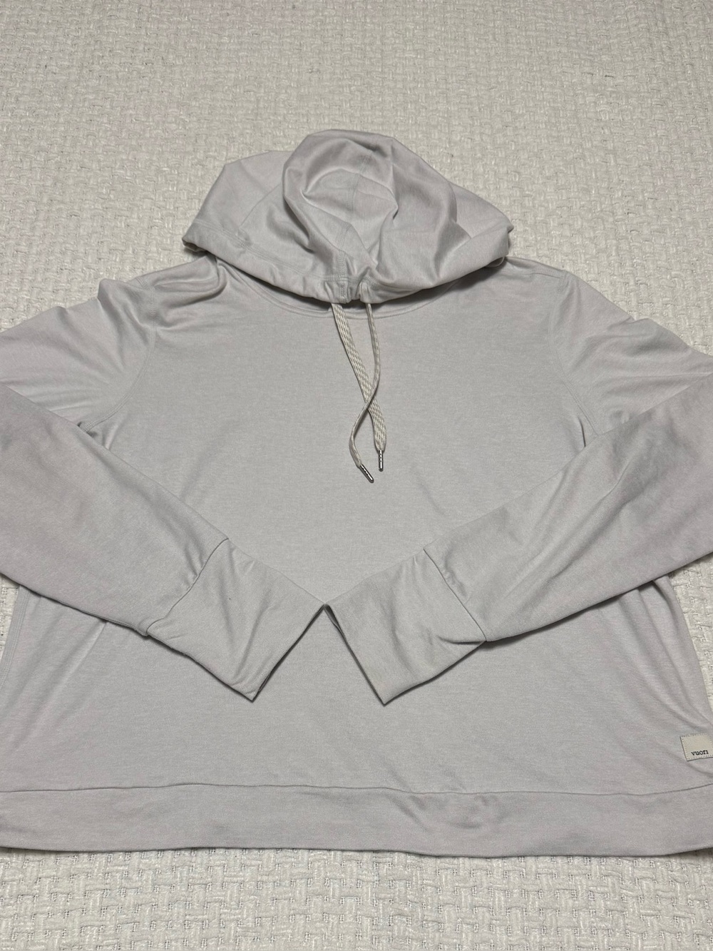 Vuori women’s essential hoodie, grey 
Large. 
Great condition!
